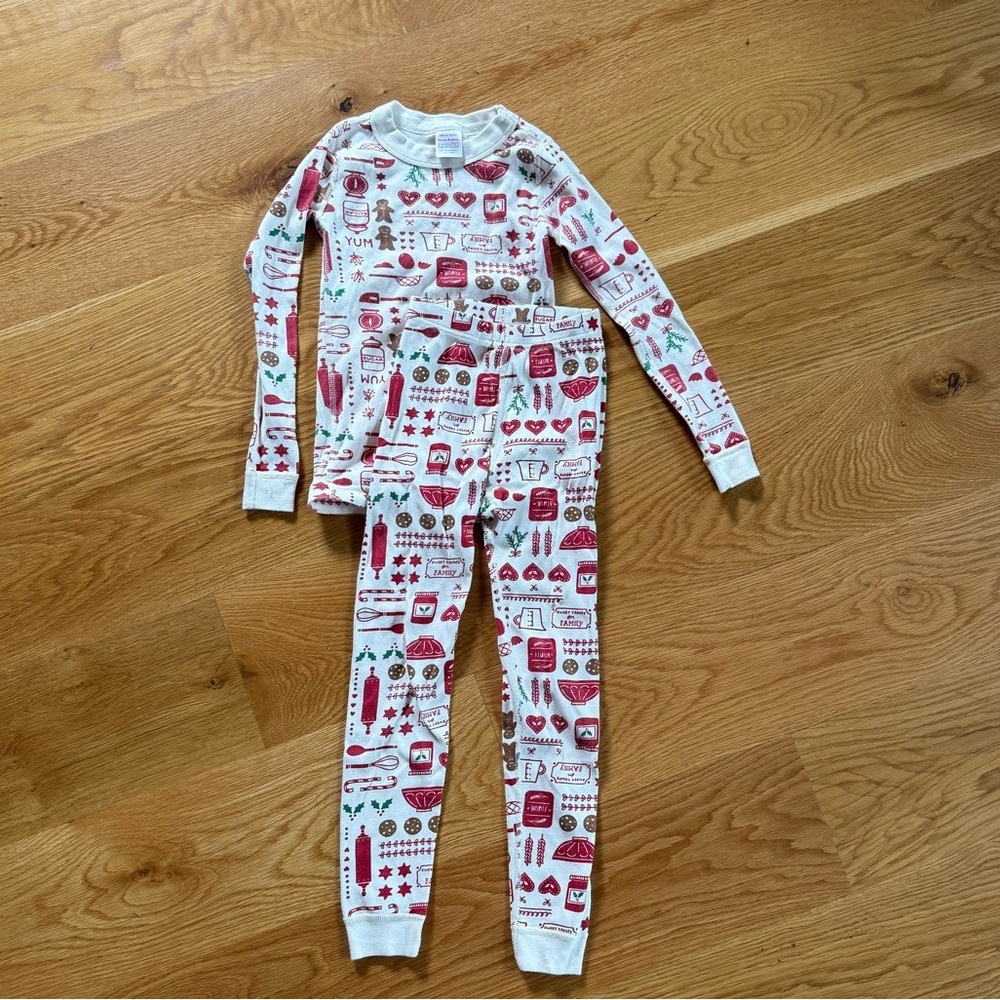 Hannah Andersson pajamas, size 6, 120 cm